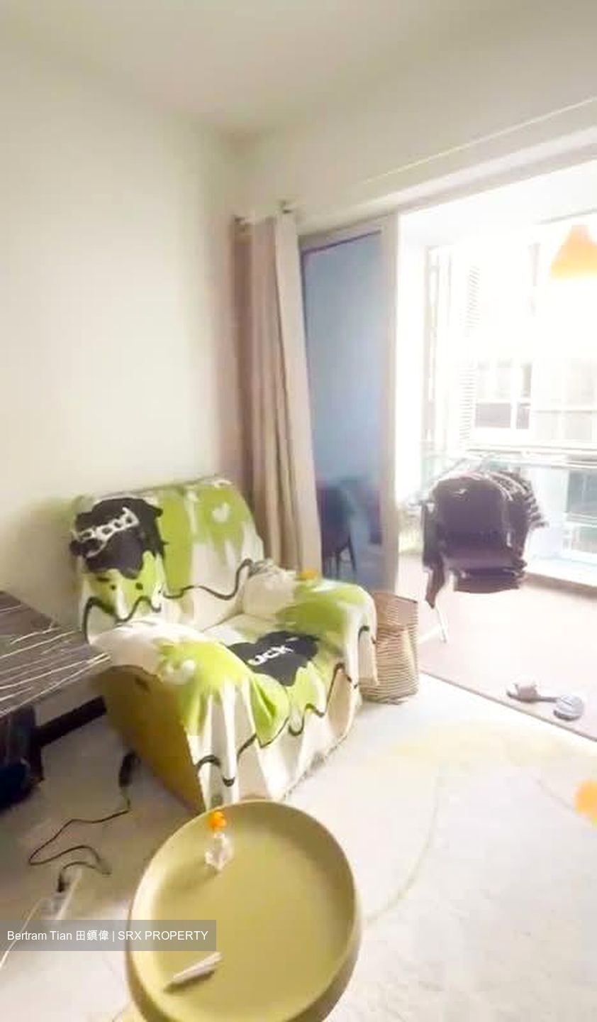 euHabitat (D14), Condominium #573533541